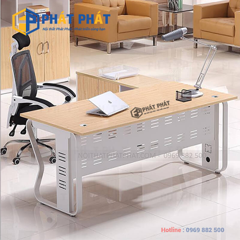Các mẫu bàn văn phòng có yếm mới đã ra mắt 1 ban truong phong 11